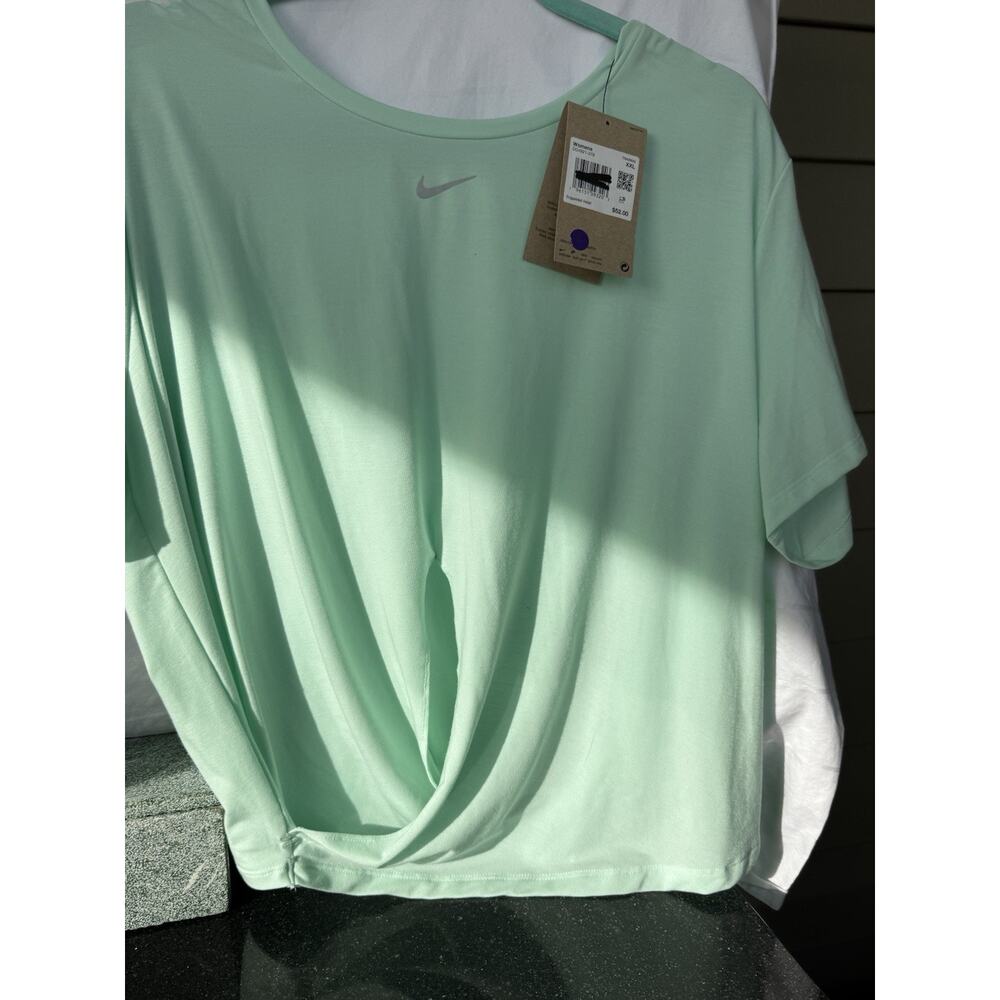 Nike Women's Dri-fit Mint Green Training Tee XXL Athleisure Gymcore Shirt